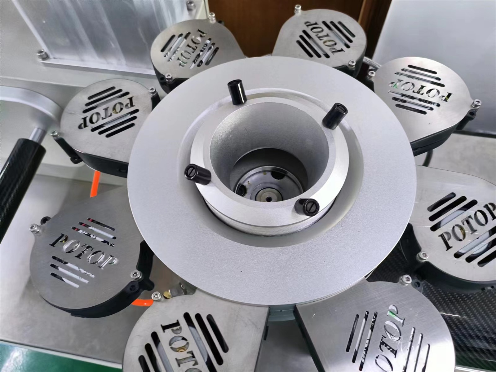 product-1706-1280 product-1706-1280